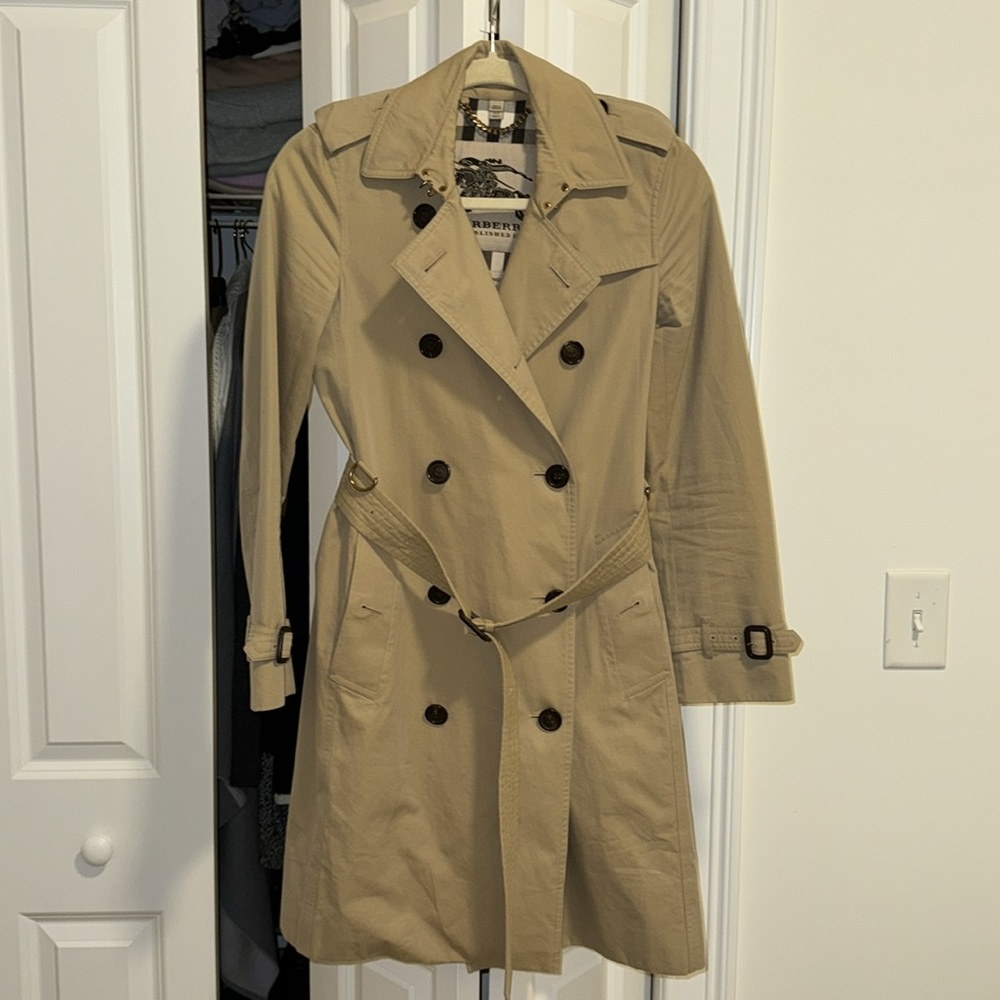 Burberry Beige Double-Breasted Trench Coat - Picture 10 of 12